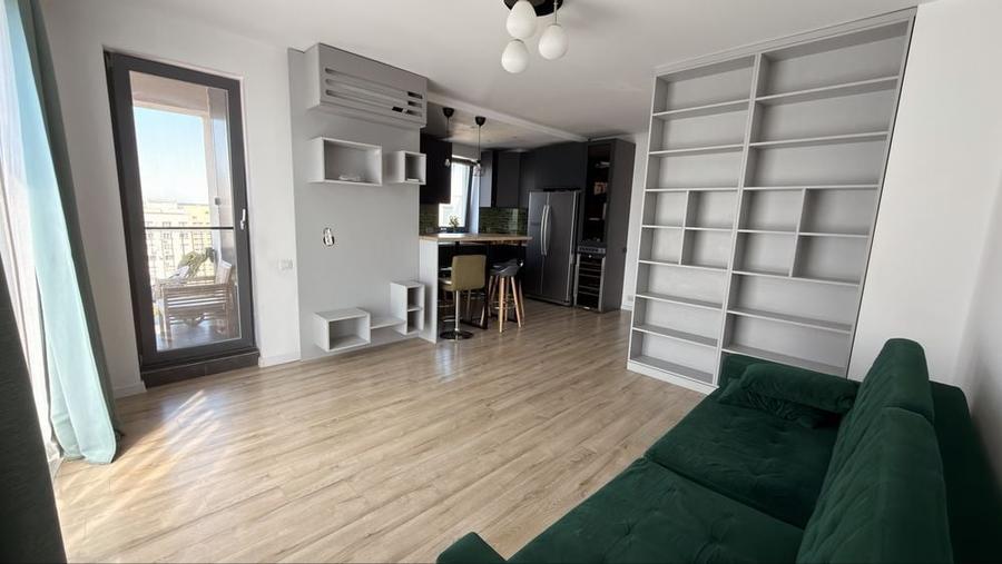 Apartament cu 3 camere decomandat în Pantelimon