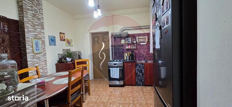 Casă cu 4 camere în Nădab