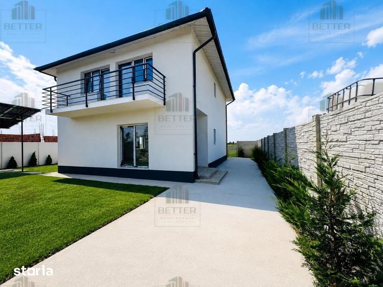 Casă cu 4 camere cu Teren 340 Mp în Vidra