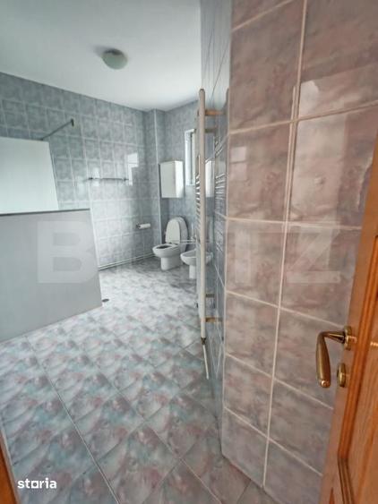 Casă cu 5 camere cu Teren 900 Mp în Ultracentral