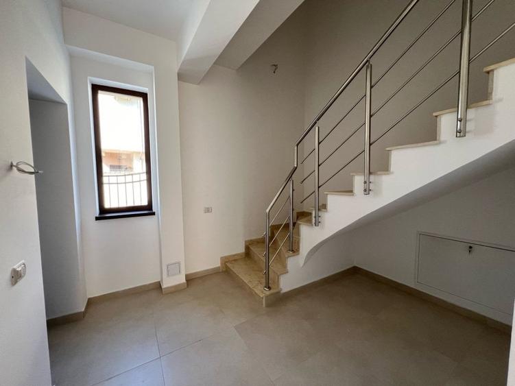 Proiect Nou Finalizat -Vile Individuale - 5