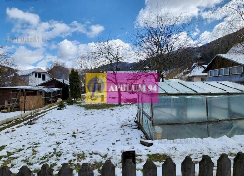 Teren de v&acirc;nzare &icirc;n Azuga - 4