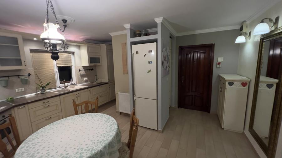 Apartament 90m2, 2 dormitoare, 2 băi, living, bucatarie si dining - 3