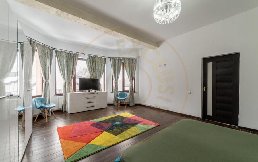 Casa primitoare de inchiriat in Valea Ursului-spa?iu, natu - 3