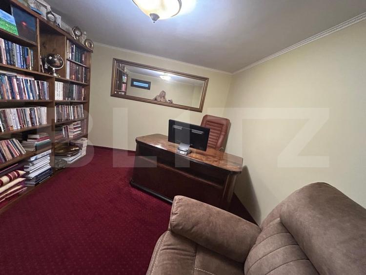 Casa superba amenjata in stil clasic - 18