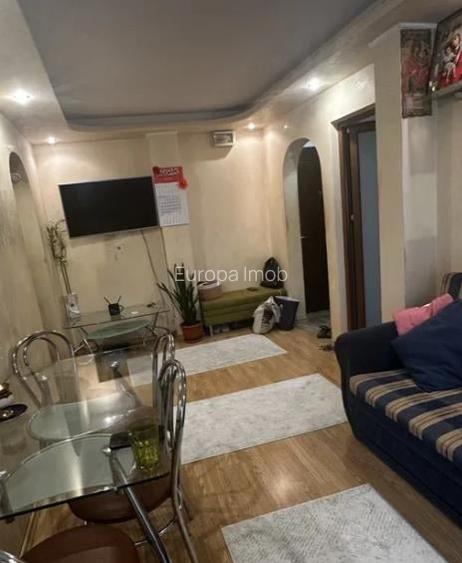 Apartament cu 2 camere de vanzare zona C5 Tulcea