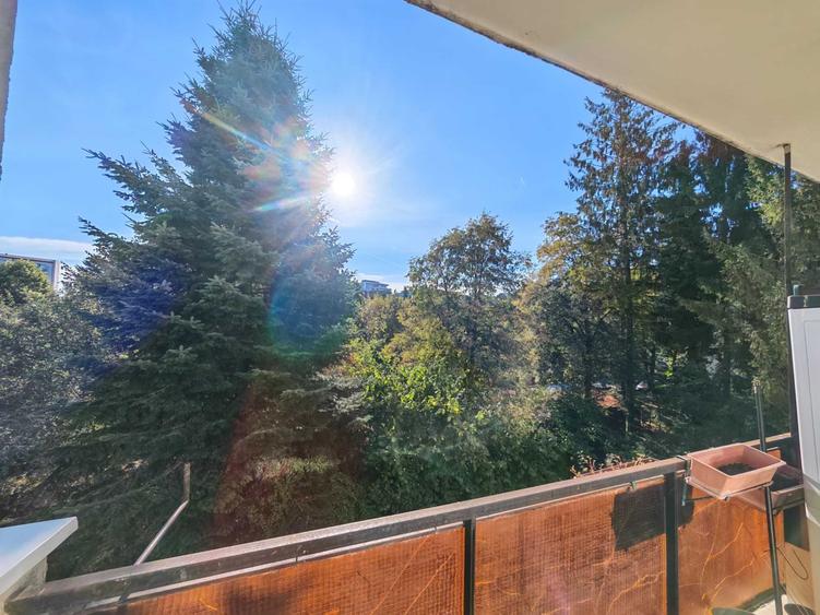 Apartament cu 2 camere decomandat în Semicentral