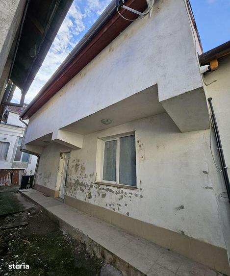 Spatiu pretabil birou / salon de infrumusetare, ultracentral - 1