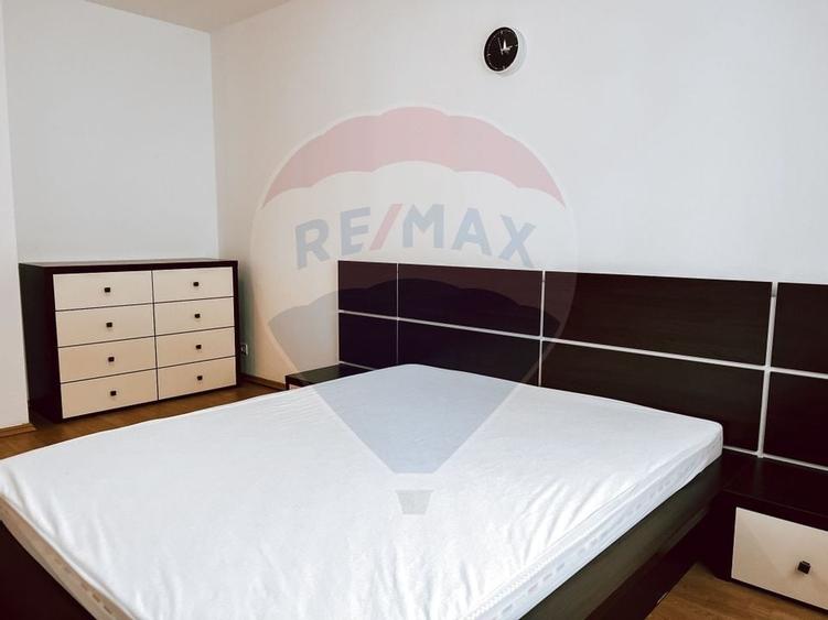 Apartament spatios de închiriat în zona Green Valley - Noua - 9