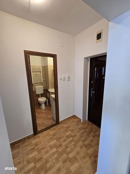 Apartament de 40,01 mp, parter, semi-mobilat, zona Far - 7