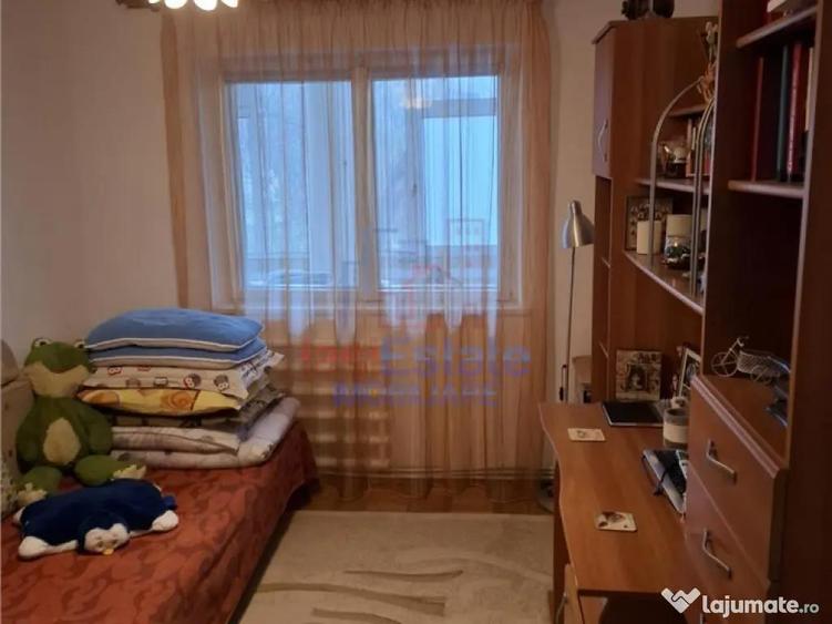 Apartament 3 camere Nicolina - 9