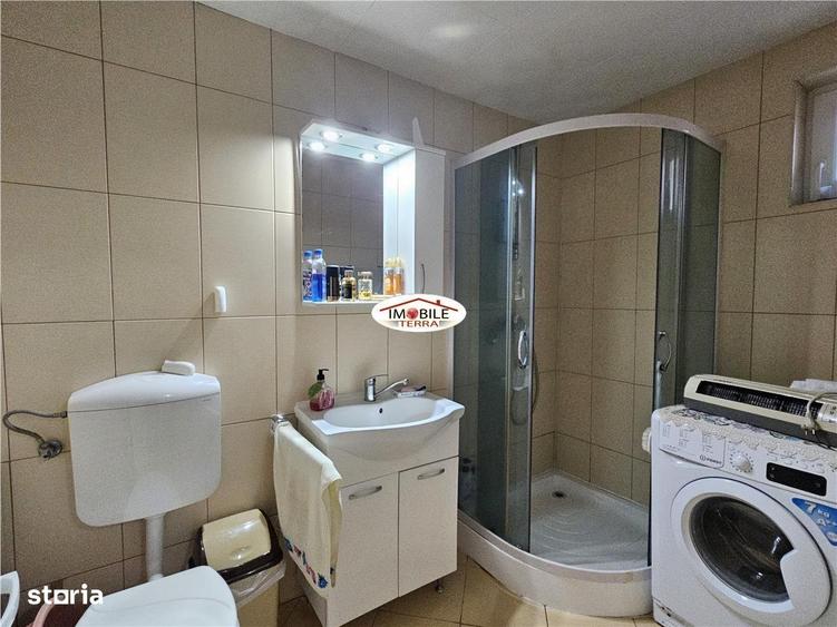 Casa de vanzare in Sura Mare - 15