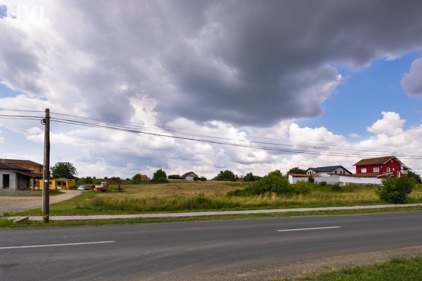 Teren intravilan Zadareni - 1