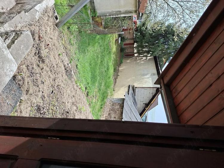 De vinzare casa zona piata de alimente - 3