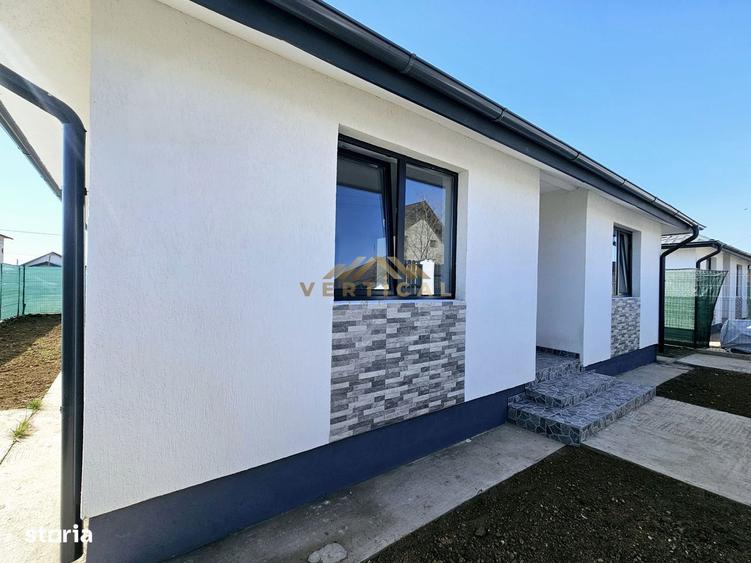 Casa parter cu 4 camere - comuna Berceni - 2