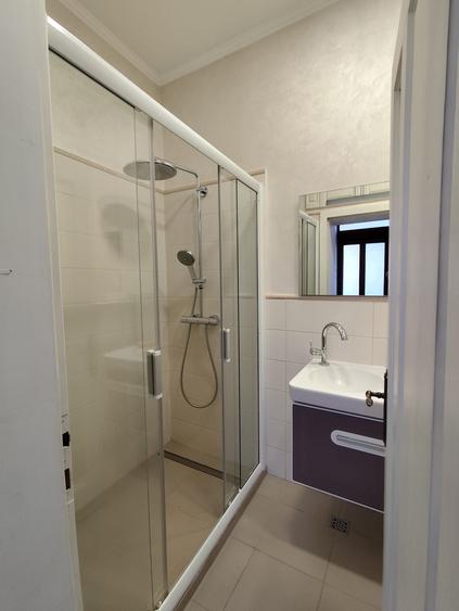 Apartament la casa cu 4 camere de inchiraiat in Sibiu zona Ultracentala - 4