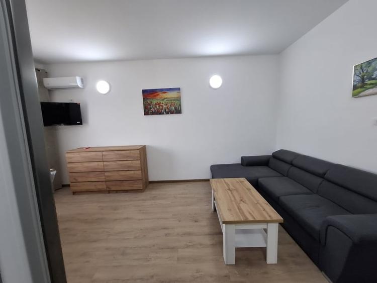 Apartament 2 camere Apărătorii Patriei , 63 mp , Nou , 6 min Metrou - 6