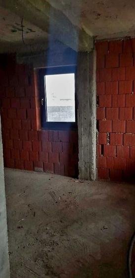 Casa la rosu de vanzare Oradea, zona Episcopia - 8