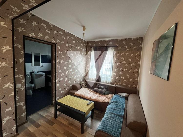 Apartament cu 4 camere de vanzare - Zona Vasile Aaron Sibiu - 2