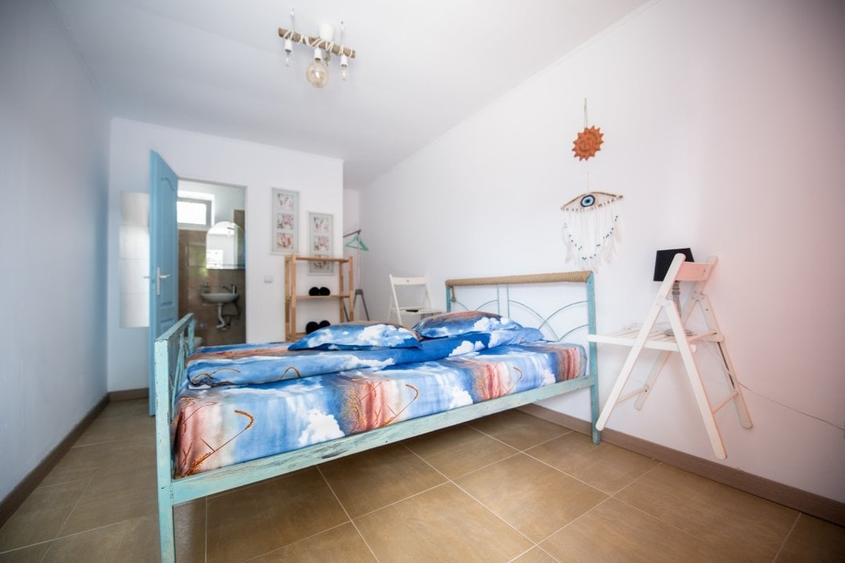 Exclusiv! Pensiune 6 camere - Vama Veche - Centru - 239.000 euro  (Cod E8) - 9