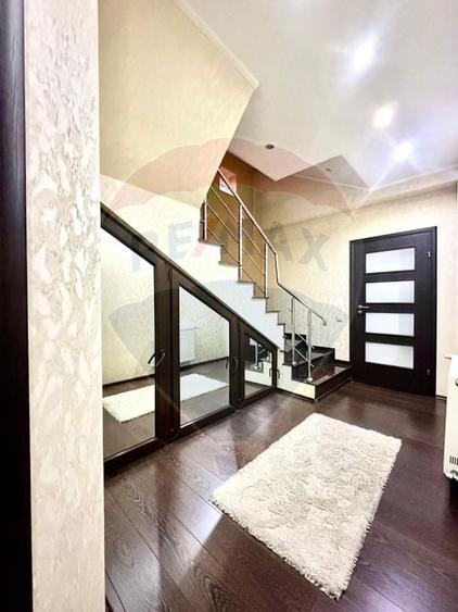 Vilă individuală P+1+M de vânzare – Cartierul Andronache - 8