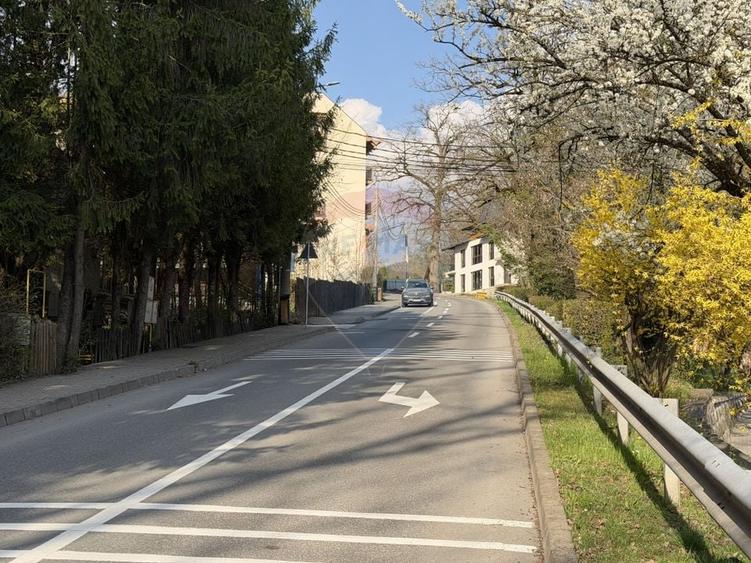 Teren Construcții intravilan de 1268 mp, în Central