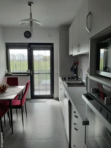 Apartament cu balcon ?i curte - 6