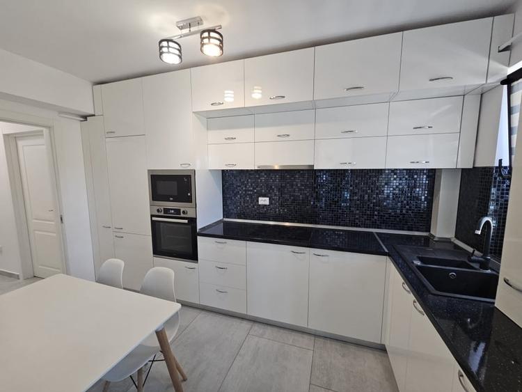 Penthouse de lux de inchiriat in Rediu-piscina Eos - 2