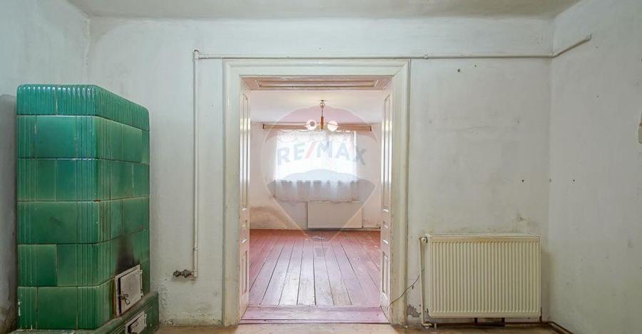 Casa saseasca de renovat, cu teren, ?cheii Bra?ovului - 17