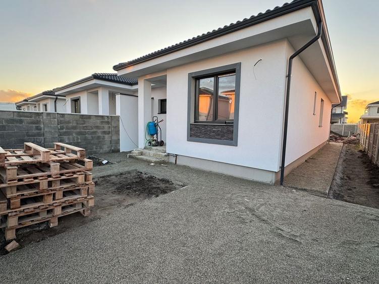 Duplex pe Parter Serena 3 | Toate Utilitățile | Moșnița Veche - 2