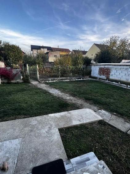 BRASADAS vinde casa in zona 14 Mai. - 1