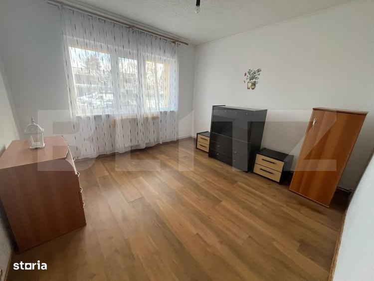 Apartament 3 camere, 64 mp, zona Micro 12 - 13