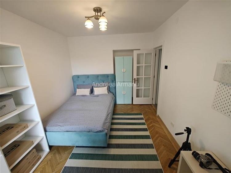 Apartament 3 camere, ultracentral, mobilat ultramodern-Aleea Parcului!