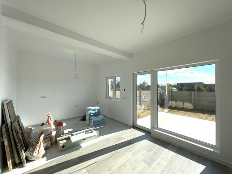 Duplex 4 camere 115mp centru Mosnita - 3