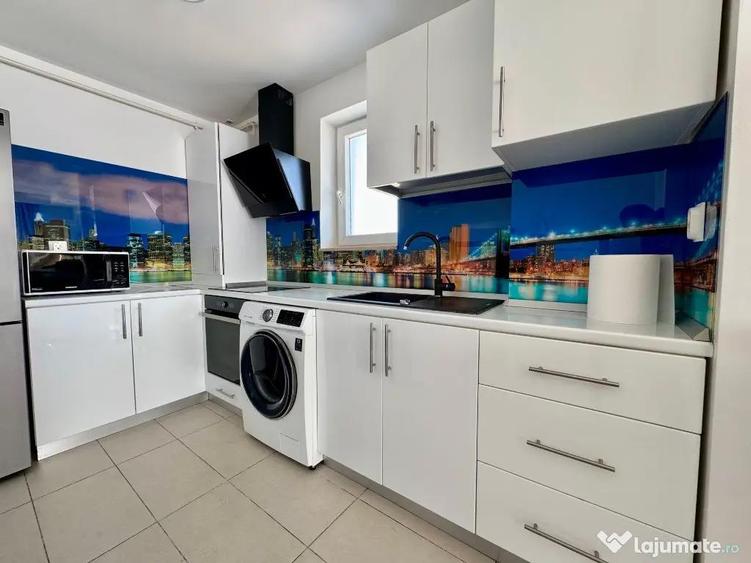 COSMOPOLIS - Apartament 3 camere, mobilat si utilat, vedere piscina - 2