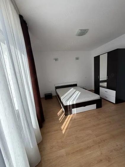 Casa 4 camere , Livezeni , 150mp , Curte , La intrare in Livezeni - 1