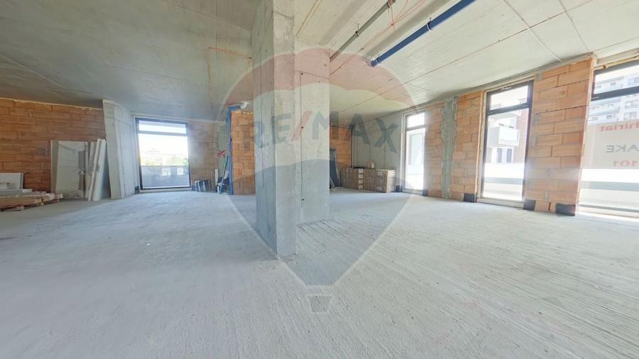 Spatii comerciale langa Iulius Mall. Comision 0% - 3