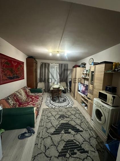 Chirie Garsoniera 22mp, baie, bucatarie zona Dambu Rotund - 3