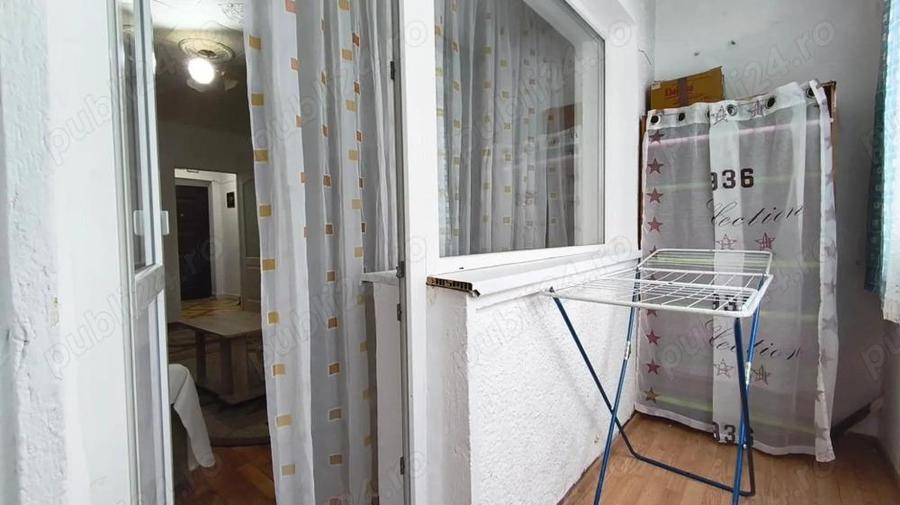 Apartament 2 camere in Deva, str. Zamfirescu, et 3 - 5