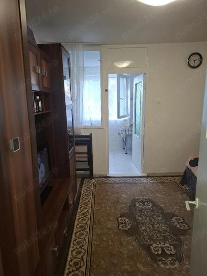 Inchiriez garsoniera zona Afi - 1