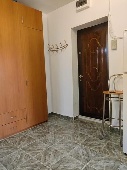 Calea Vitan, Mall - 1