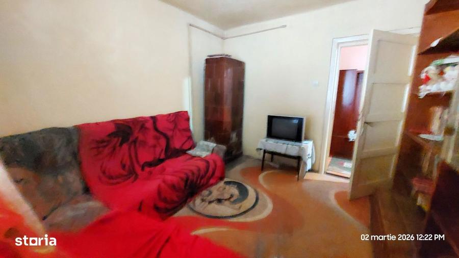 Apartament doua camere in OM, zona Poli?ie. Are boxa, parter inalt. - 5