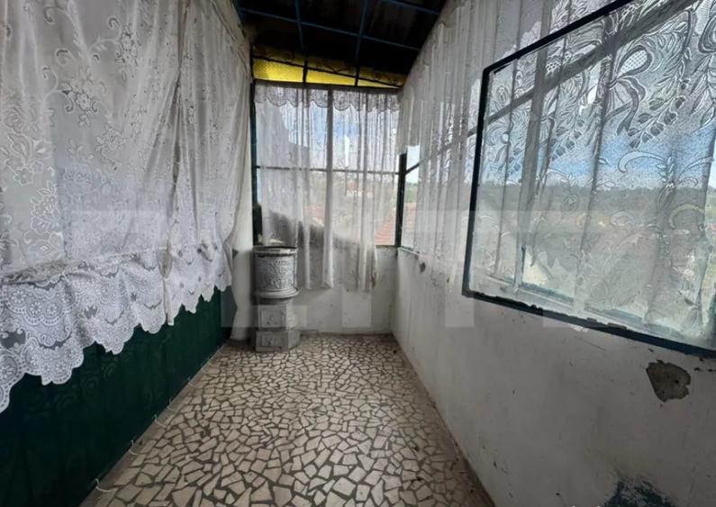 Casa cu 4 camere, 170mp si teren de 1488mp in MANERAU - 2