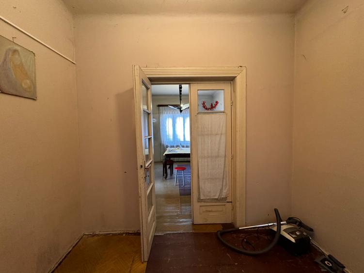 Casă de vânzare – zona Parcul Carol, București - 13