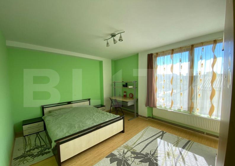 Casa de vanzare, 295 mp, zona Central - 2