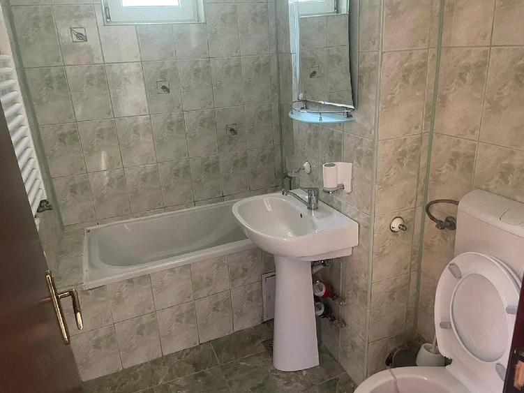 Inchiriez Apartament 2 camere - 4