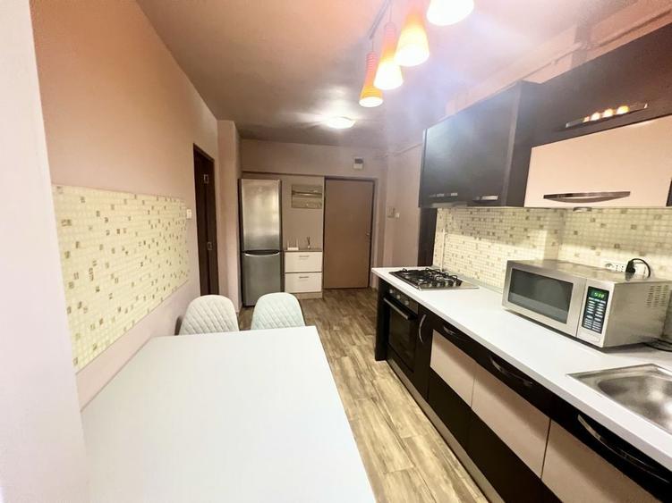 Apartament cu 3 camere în Podgoria