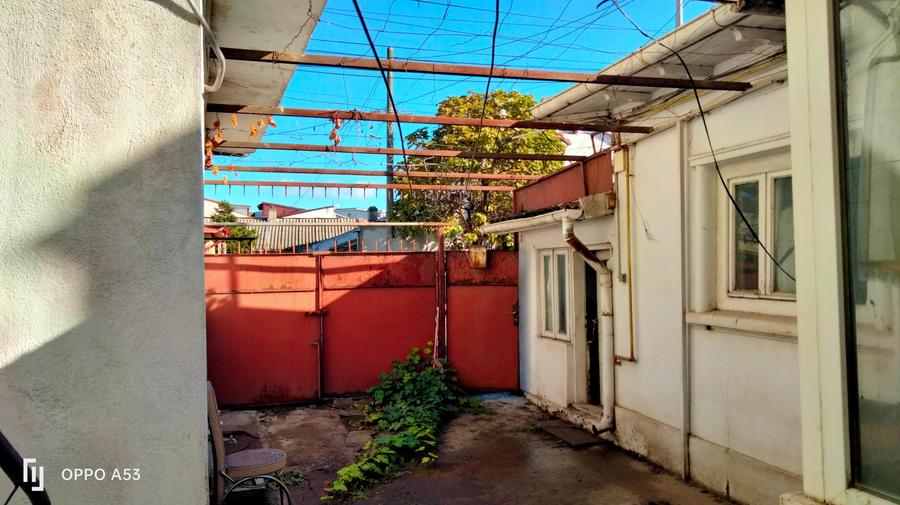 CASA 3 CAMERE CU TEREN SI SPATIU COMERCIAL - TROCADERO - 8