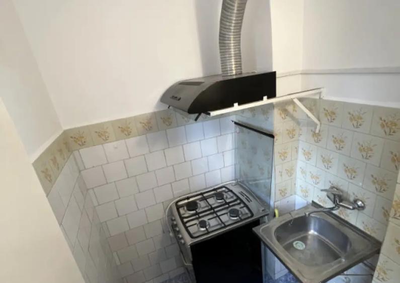 Garsoniera de inchiriat, 40 mp zona Lupeni - 3