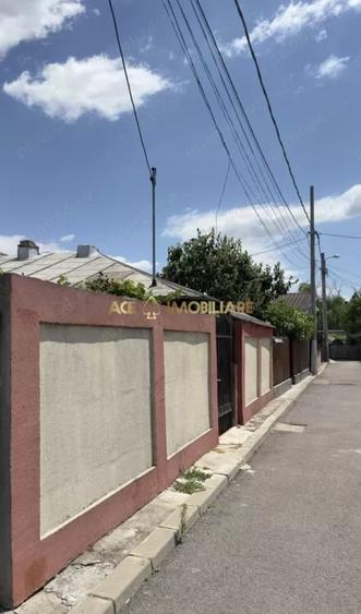 De vanzare Casa | 3 Camere | Rahova | Centrala proprie | Nemobilata - 1